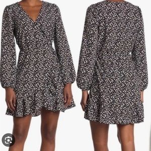 ABOUND | Long Sleeve Animal Print Ruffle Hem Wrap Dress Sz XL